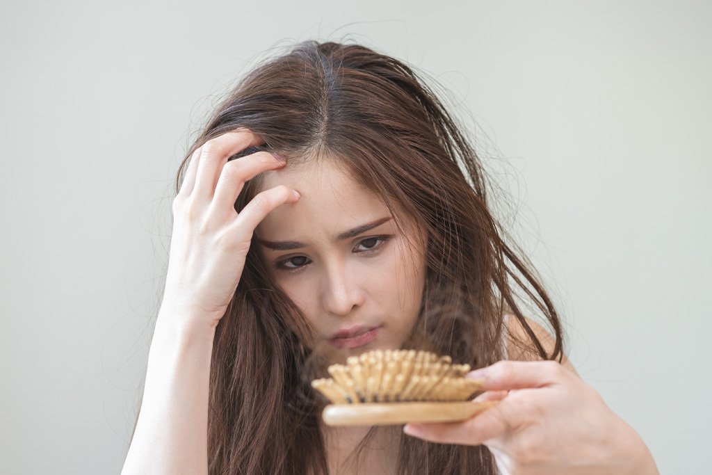 O Que é Queda de Cabelo por Estresse e como Evitar?